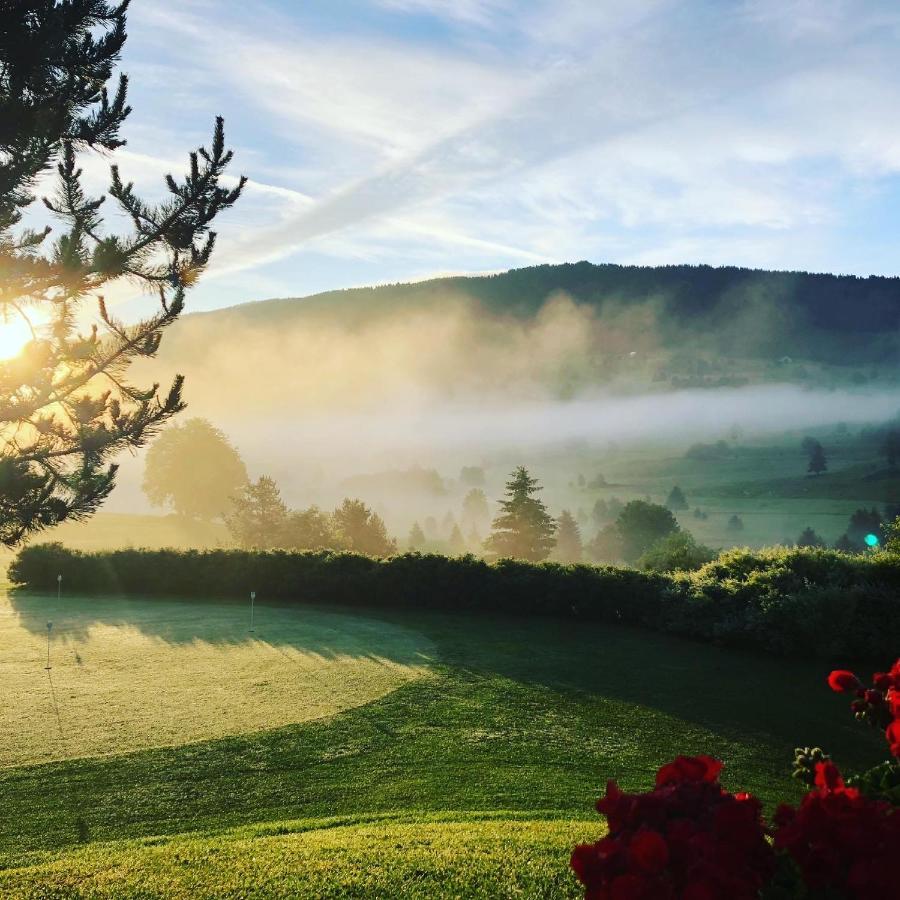 Domaine Du Mont-Saint-Jean Hotell Les Rousses Eksteriør bilde